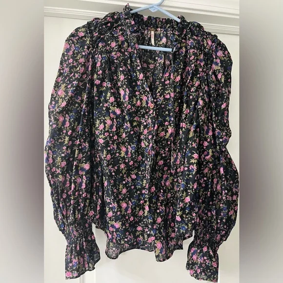 Free People Meant To Be Floral Blouse - Picture 2 of 2